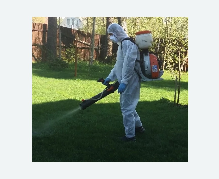 Обработка территории от клещей в Ипатово